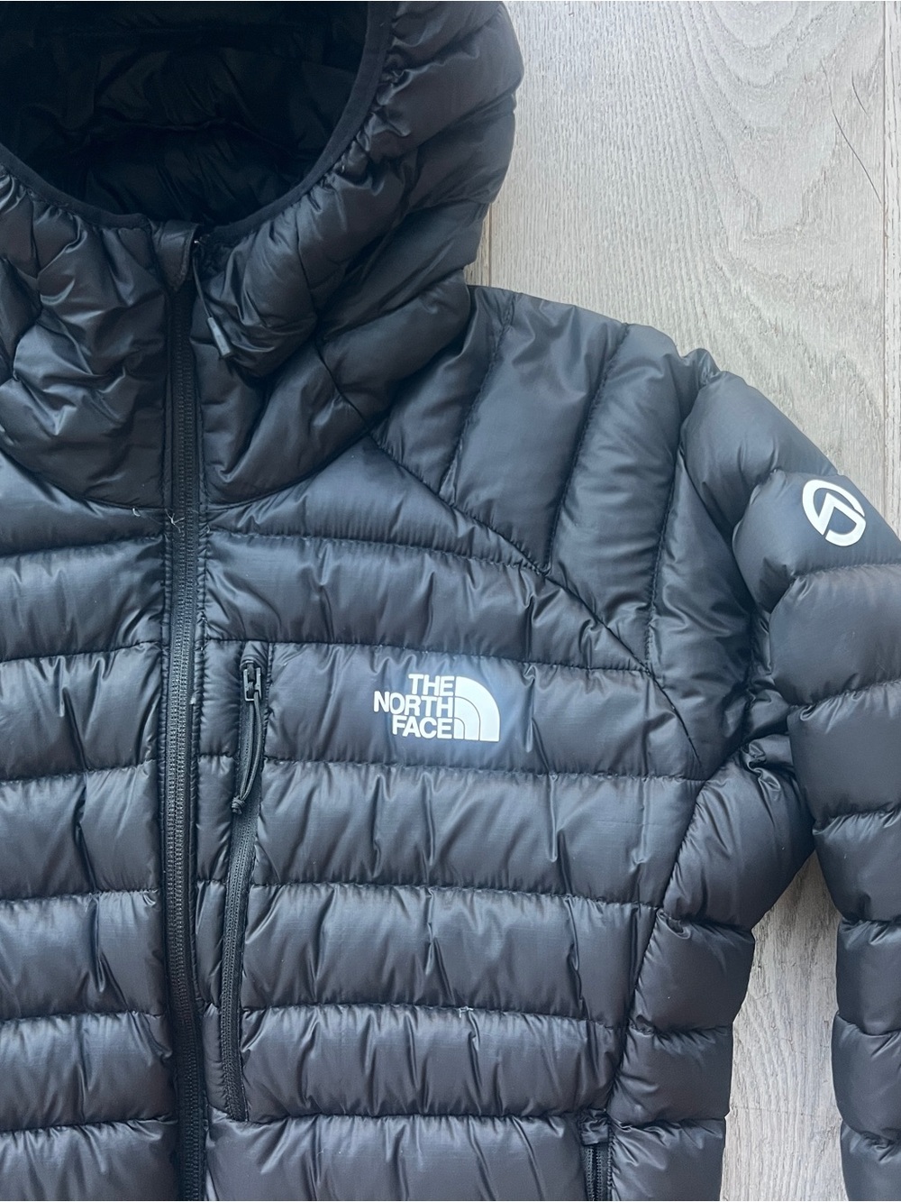 The North Face Women’s Size L Black Summit Series Down Jacket - Picture 2 of 11